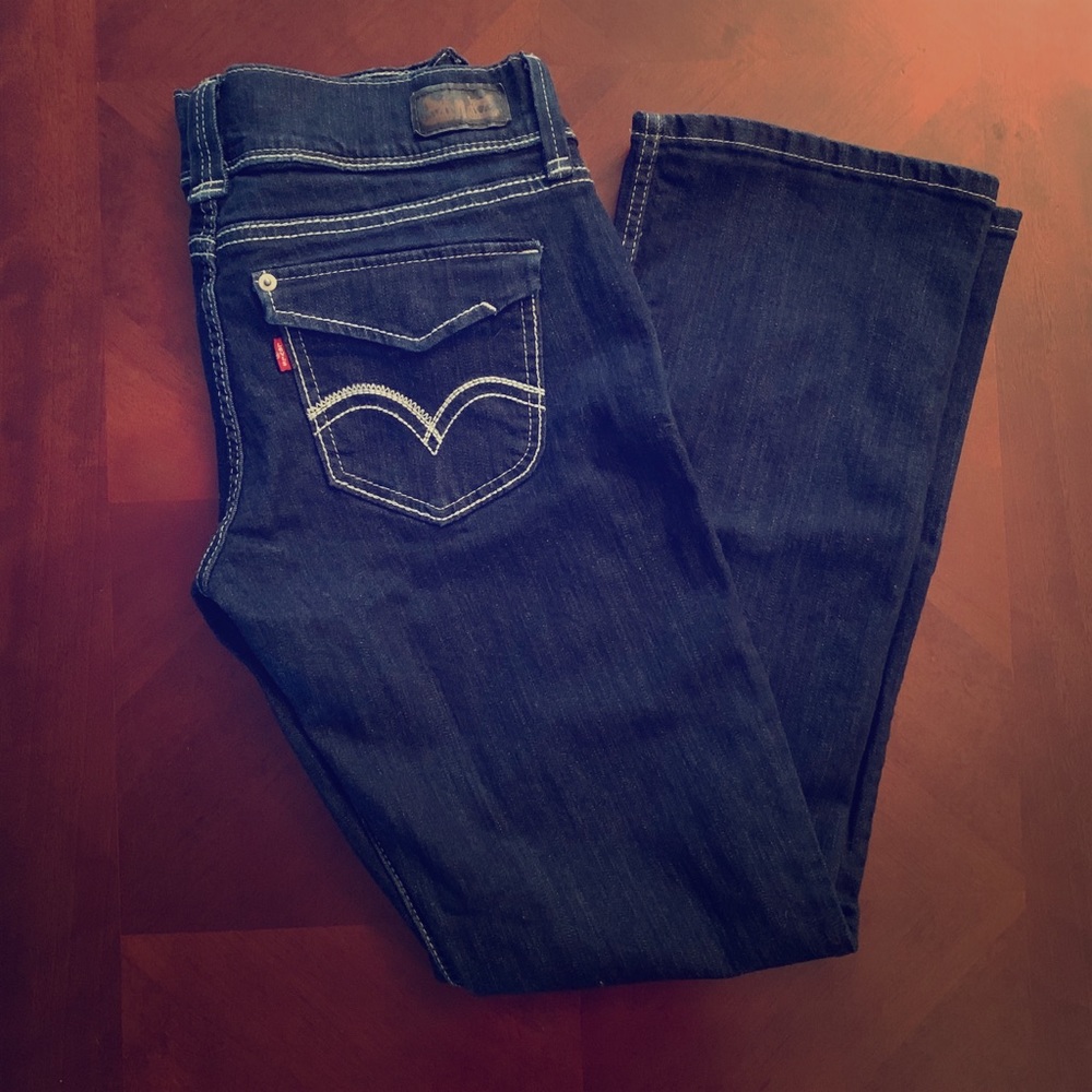 Levi’s 524 Jeans